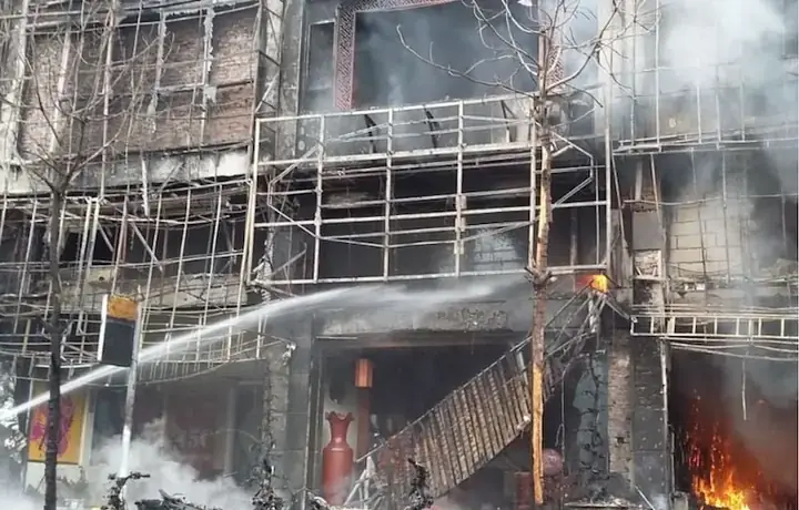 Giải Mã Chi Tiết Nằm Mơ Thấy Nhà Cháy: Điềm Lành Hay Dữ?