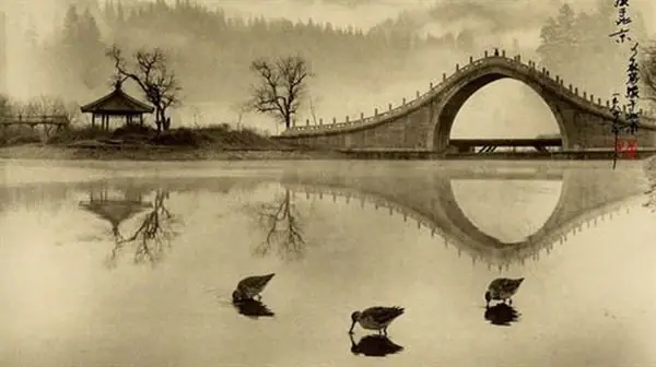 Giải Mã Giấc Mơ: Nằm Mơ Thấy Nói Chuyện Với Phụ Nữ Và Những Ý Nghĩa Sâu Xa