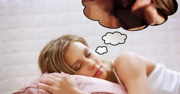 Nằm Mơ Thấy Quan Hệ Với Người Yêu Hiện Tại: Giải Mã Tâm Lý & Tâm Linh