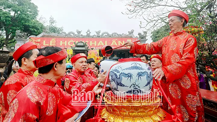 Các Ngày Cúng Đức Thánh Trần Quan Trọng Và Ý Nghĩa Tại Tphcm