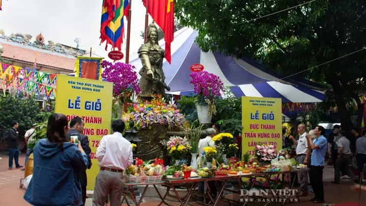 Các Ngày Cúng Đức Thánh Trần Tại Tphcm Và Những Điều Cần Biết