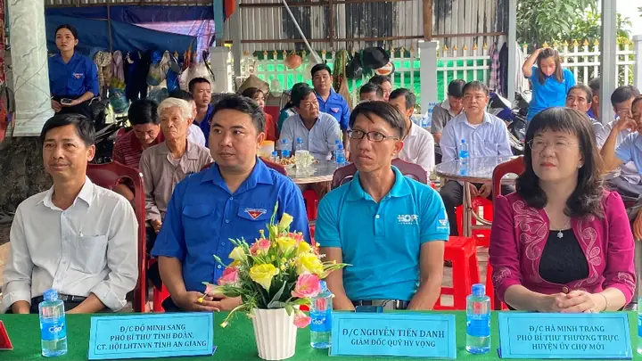 Tìm Hiểu Ý Nghĩa Của Lễ Cúng Mộ Bà Chợ Mới Ở An Giang