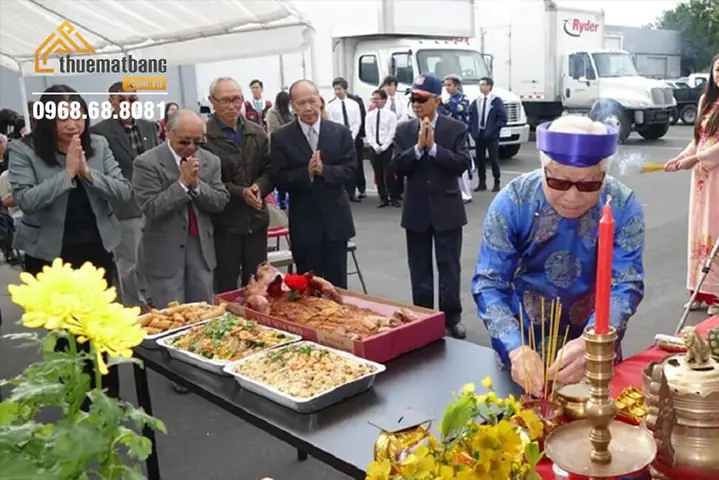 Cẩm Nang Chuẩn Bị Mâm Cúng Tất Niên Công Ty: Ý Nghĩa, Lễ Vật Và Ngày Đẹp