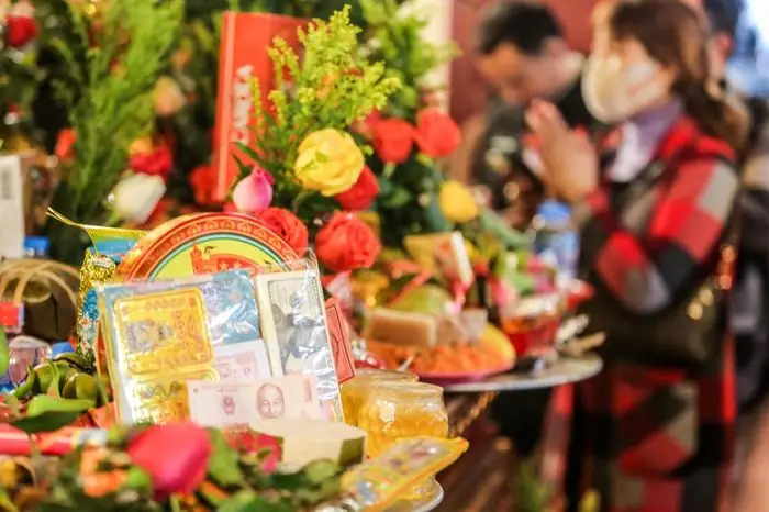 Các Mùng Cúng Chùa Hàng Tháng Quan Trọng Trong Năm 2025