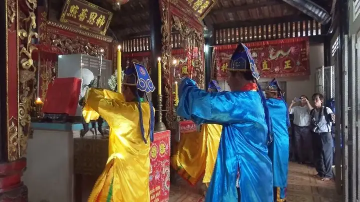 Cẩm Nang Trọn Vẹn Về Nghi Thức Cúng Đình Thần: Từ Lịch Sử Đến Giá Trị Văn Hóa Tâm Linh