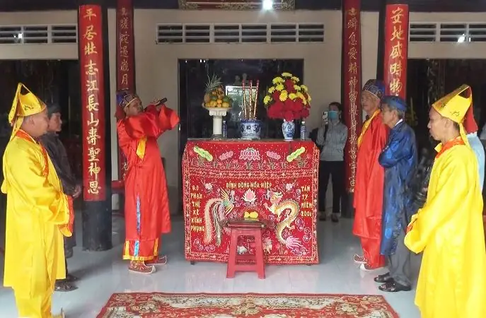 Cẩm Nang Trọn Vẹn Về Nghi Thức Cúng Đình Thần: Từ Lịch Sử Đến Giá Trị Văn Hóa Tâm Linh