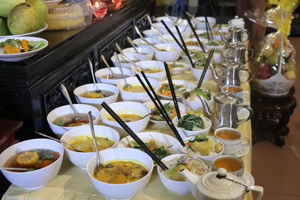 Cẩm Nang Toàn Tập Về Nghi Thức Cúng Giỗ Chuẩn Mực Người Việt