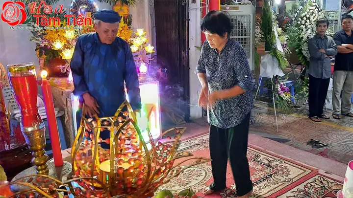 Cẩm Nang Nghi Thức Cúng Bái: Từ A-z Cho Người Mới Bắt Đầu