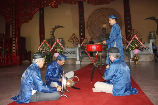 Nghi Thức Cúng Tế Cung Đình: Tái Hiện Lễ Quyển Dưới Triều Nguyễn