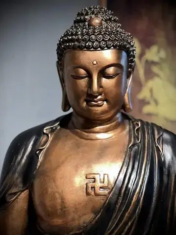 Nghi Thức Cúng Vía Phật A Di Đà: Hướng Dẫn Chi Tiết Từ A-z