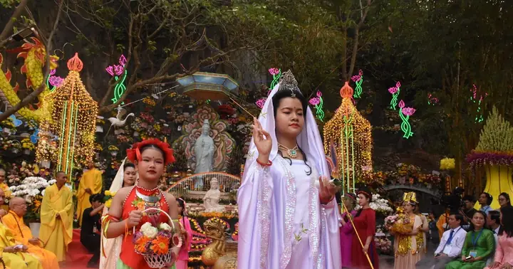 Nghi Thức Cúng Vía Quan Âm Bồ Tát Chi Tiết Và Đầy Đủ Nhất