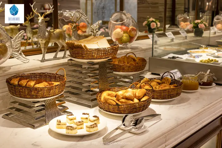 Top 8+ Nhà Hàng Ấm Cúng Sang Trọng Ở Hà Nội Cho Buổi Hẹn Hò Và Sum Họp