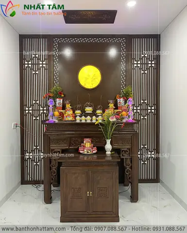 Ý Nghĩa Của Nước Cúng Trên Bàn Thờ: Nên Dùng Nước Gì Và Có Uống Được Không?