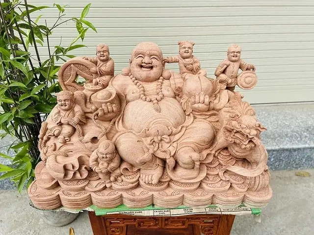 Vì Sao Nên Rước Tượng Phật Cười Về Nhà?