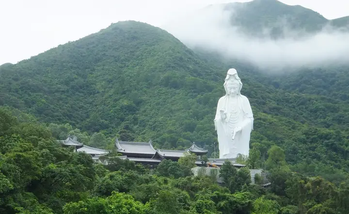 Bồ-tát Quán Thế Âm | Giác Ngộ Online