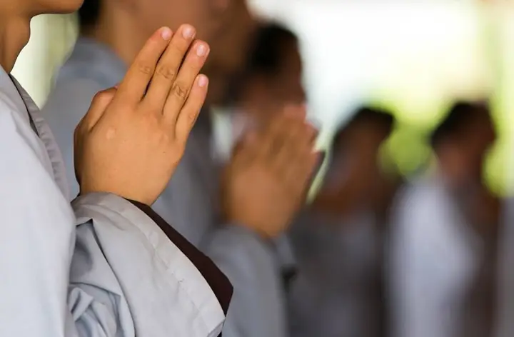 Phật Tử Là Ai? | Giác Ngộ Online