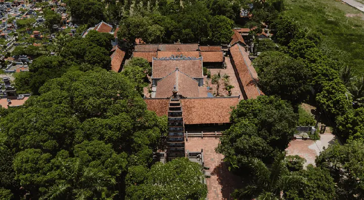 Top 7 Mẫu Bàn Thờ Cao Cấp Phổ Biến & Đáng Mua Nhất Năm 2025