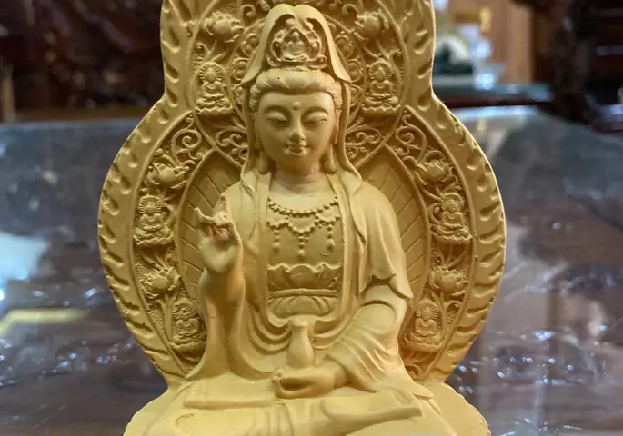 Phong Bì Cúng Dường: Top 5 Kiểu Dáng Phổ Biến & Lưu Ý Khi Sử Dụng Trong Nghi Lễ