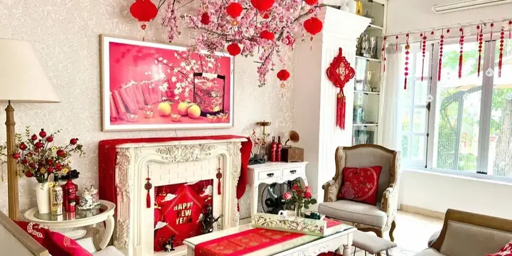 Gợi Ý 15+ Mẫu Thiết Kế Phòng Khách Đón Tết Gần Nơi Thờ Cúng Sang Trọng, Ấm Cúng