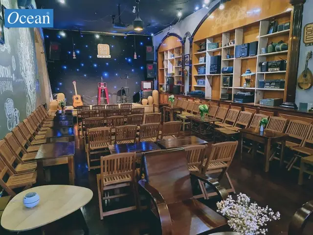 Top 10 Quán Cafe Ấm Cúng Quận 10: Review Chi Tiết Không Gian & Giá Cả