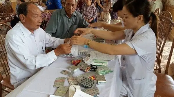 Quan Chức Hà Tĩnh Cúng 27.7 Hết 9 Tỷ: Sự Thật Đằng Sau Thông Tin Gây Chấn Động Mxh