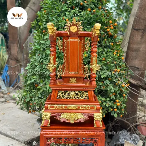 Quy Định Về Lập Ngai Thờ Cúng Tổ Tiên: Ai Được Thờ, Ai Không Và Những Kiêng Kỵ Cần Biết