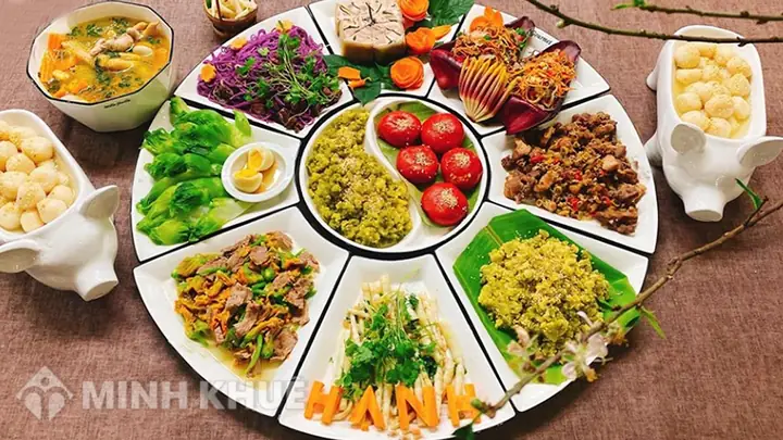 Cẩm Nang Chuẩn Bị Mâm Cúng Rằm Tháng Giêng: Nên Cúng Chay Hay Mặn Và Các Lễ Vật Quan Trọng