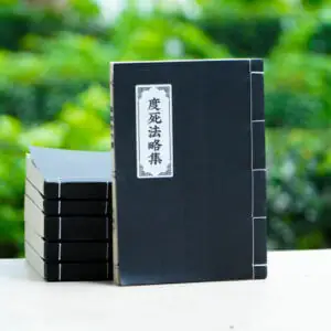 Sách Cúng Song Ngữ: Giải Pháp Nâng Cao Trải Nghiệm Tâm Linh Cho Người Nước Ngoài