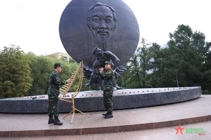 Sách Cúng Vào Đàn: Những Gì Bạn Cần Biết