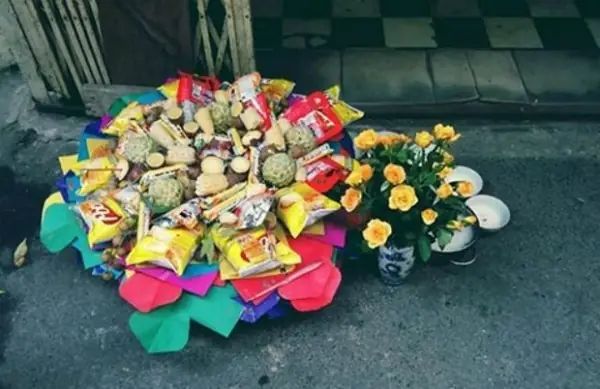 Cẩm Nang Chuẩn Bị Lễ Cúng Rằm Tháng Bảy: Ý Nghĩa, Cách Sắm Lễ Và Văn Khấn