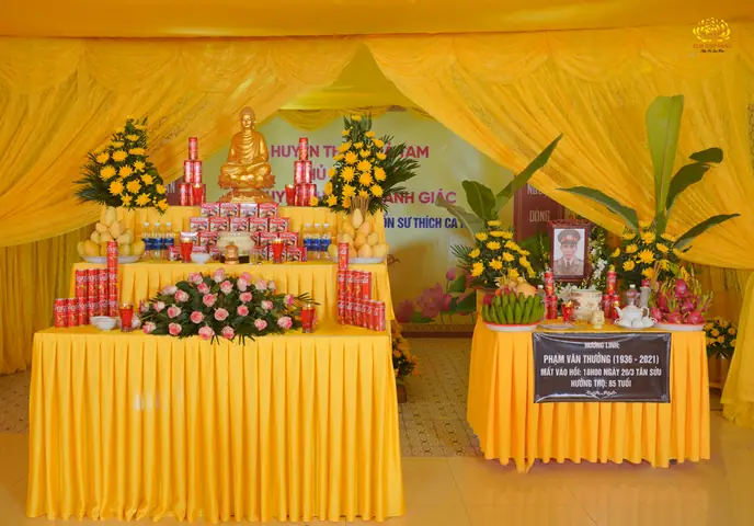 Sắm Lễ Cúng Cốc Vàng: Những Giai Thoại Ly Kỳ Và Bài Học Đạo Đức Ít Ai Ngờ Tới