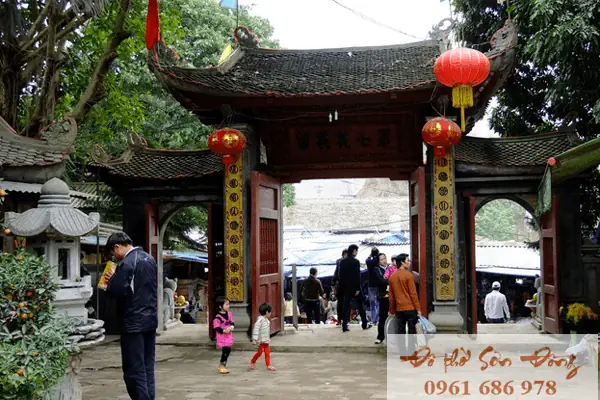 Cẩm Nang Chi Tiết Về Ông Hoàng Bảy Và Nghi Thức Cúng Tiến Chuẩn Xác