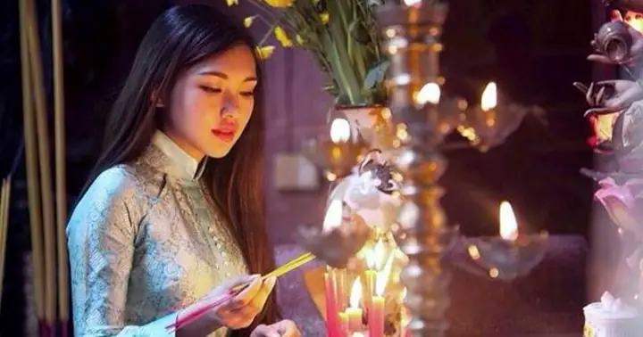 Cẩm Nang Chi Tiết Về Văn Khấn Và Cách Sắm Lễ Cúng Thành Hoàng Làng