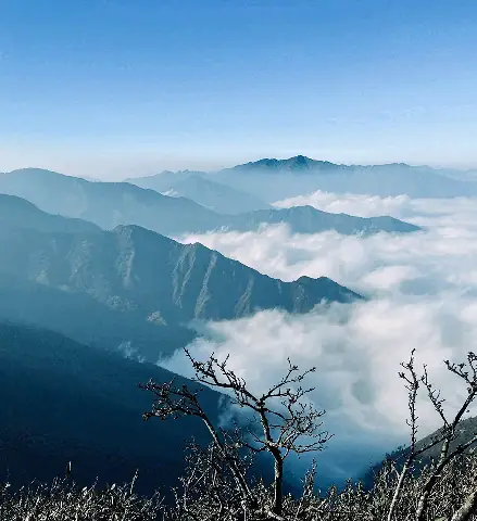 Sân Bay Lùng Cúng: Vị Trí, Hướng Dẫn Di Chuyển Và Những Điều Cần Biết