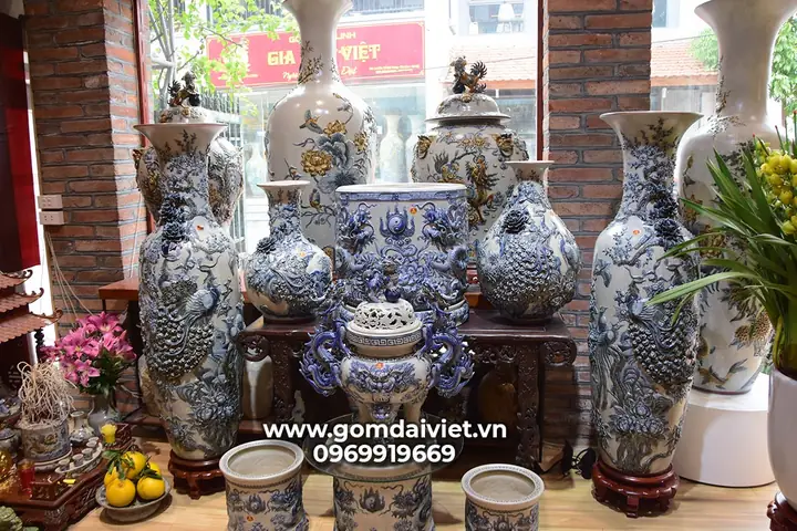 Top 10 Cửa Hàng Bán Sành Sứ Thờ Cúng Uy Tín, Chất Lượng Nhất Tại Sài Gòn