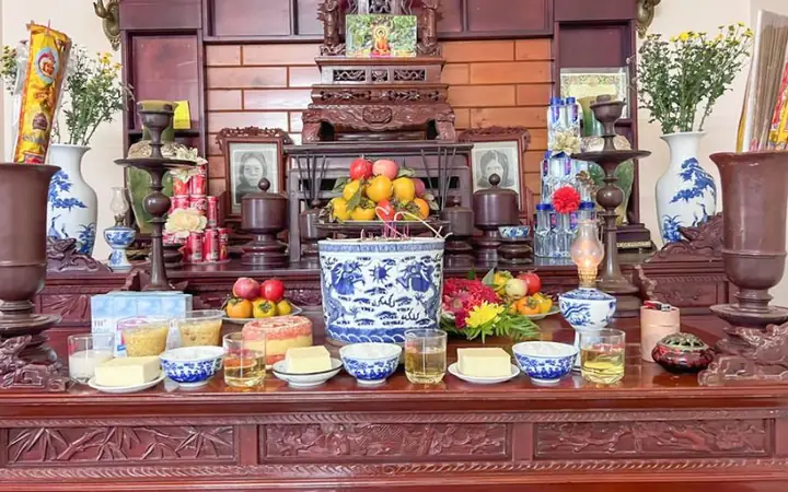 Cách Sắp Xếp Bàn Thờ Chuẩn Phong Thủy: Cẩm Nang Nghi Lễ Cho Gia Chủ Việt