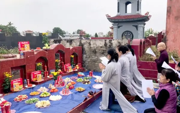 Sớ Cúng Tạ Mộ: Nguồn Gốc, Ý Nghĩa Và Văn Khấn Chi Tiết Nhất