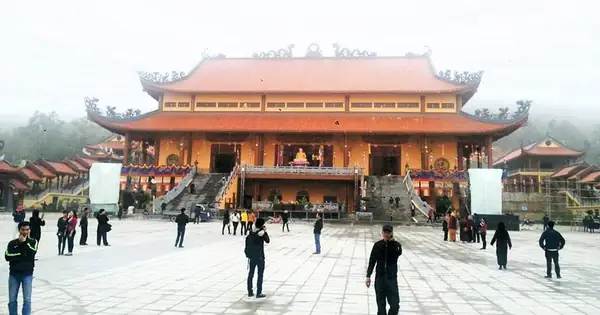 Những Điều Cần Biết Về Tiền Cúng Và Công Đức Tại Các Chùa