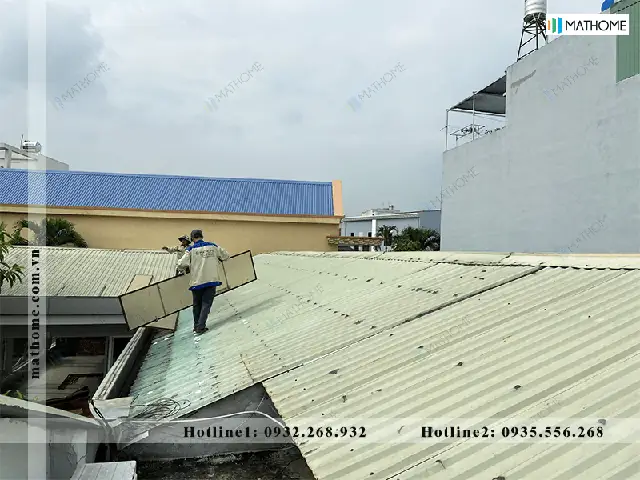 Sửa Mái Tôn Phải Cúng Như Thế Nào? Quy Trình Tâm Linh Khi Khắc Phục Sửa Chữa