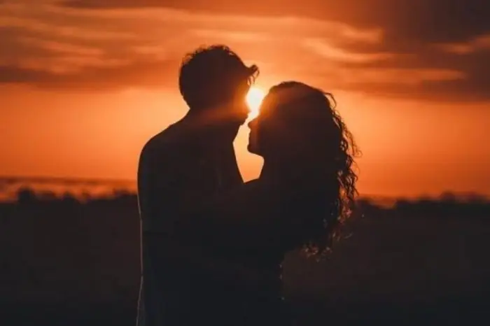 Tại Sao Khi Ngủ Lại Mơ Thấy Người Khác