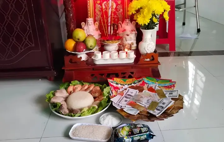 Tại Sao Lại Cúng Gạo Muối Ban Thần Tài