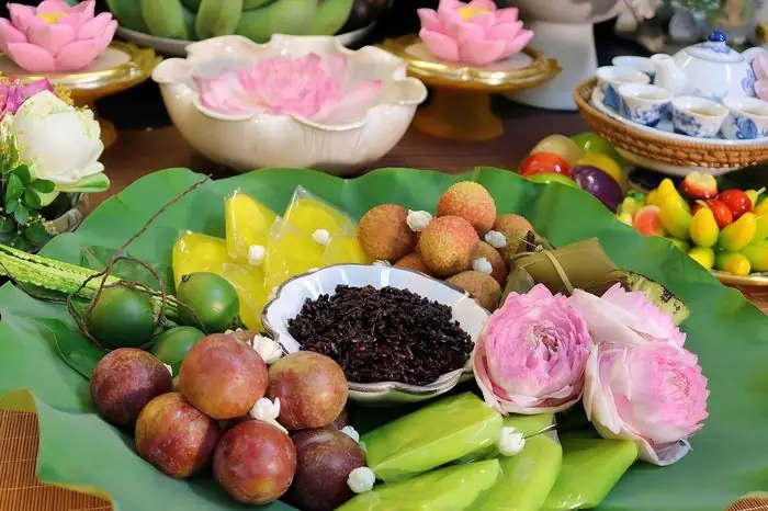 Tết Đoan Ngọ: Nguồn Gốc, Ý Nghĩa Và Mâm Cúng Dâng Hương Trọn Vẹn