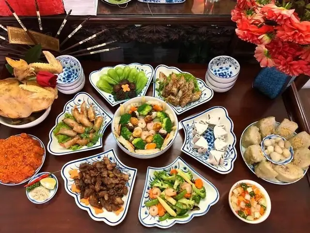 Thaắp Hương Tất Niên Cúng Thịt Gì? Các Lựa Chọn Truyền Thống Và Ý Nghĩa