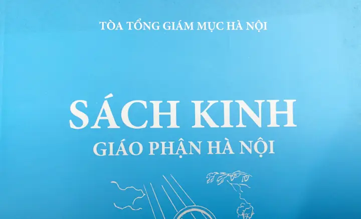 Hướng Dẫn Chi Tiết Lễ Cúng Thánh Đức Chúa Trời Vào Ngày Rằm Và Mùng 1