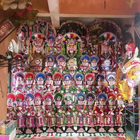 Thập Vật Tiến Cúng Tứ Phủ: Ý Nghĩa, Nguồn Gốc Và Những Điều Cần Biết