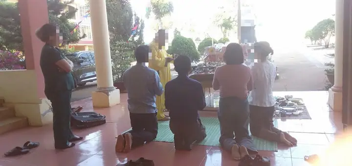 Nghiên Cứu Điển Hình Về 'thầy Cúng Giải Hạn': Khi Mê Tín Len Lỏi Vào Trường Học