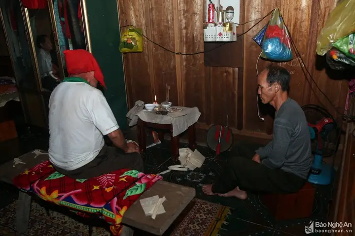 Vai Trò Và Năng Lực Của Thầy Cúng Trong Văn Hóa Người Mông