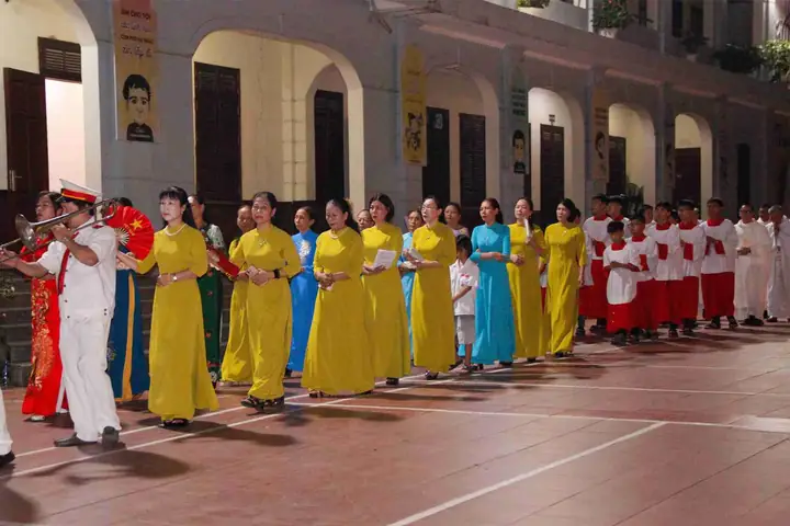 Top 5 Dịch Vụ Thay Phúc Mẫn Cúng Uy Tín Nhất Tại Hà Nội