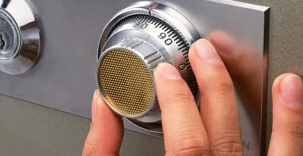 Thay Tứ Hư Hướng Dẫn Cúng Giải Vong Theo: Những Điều Cần Biết Cho Người Mới