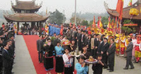 Tìm Hiểu Về Thế Giới Thờ Cúng: Các Bậc Thờ Cúng Trong Đạo Phật